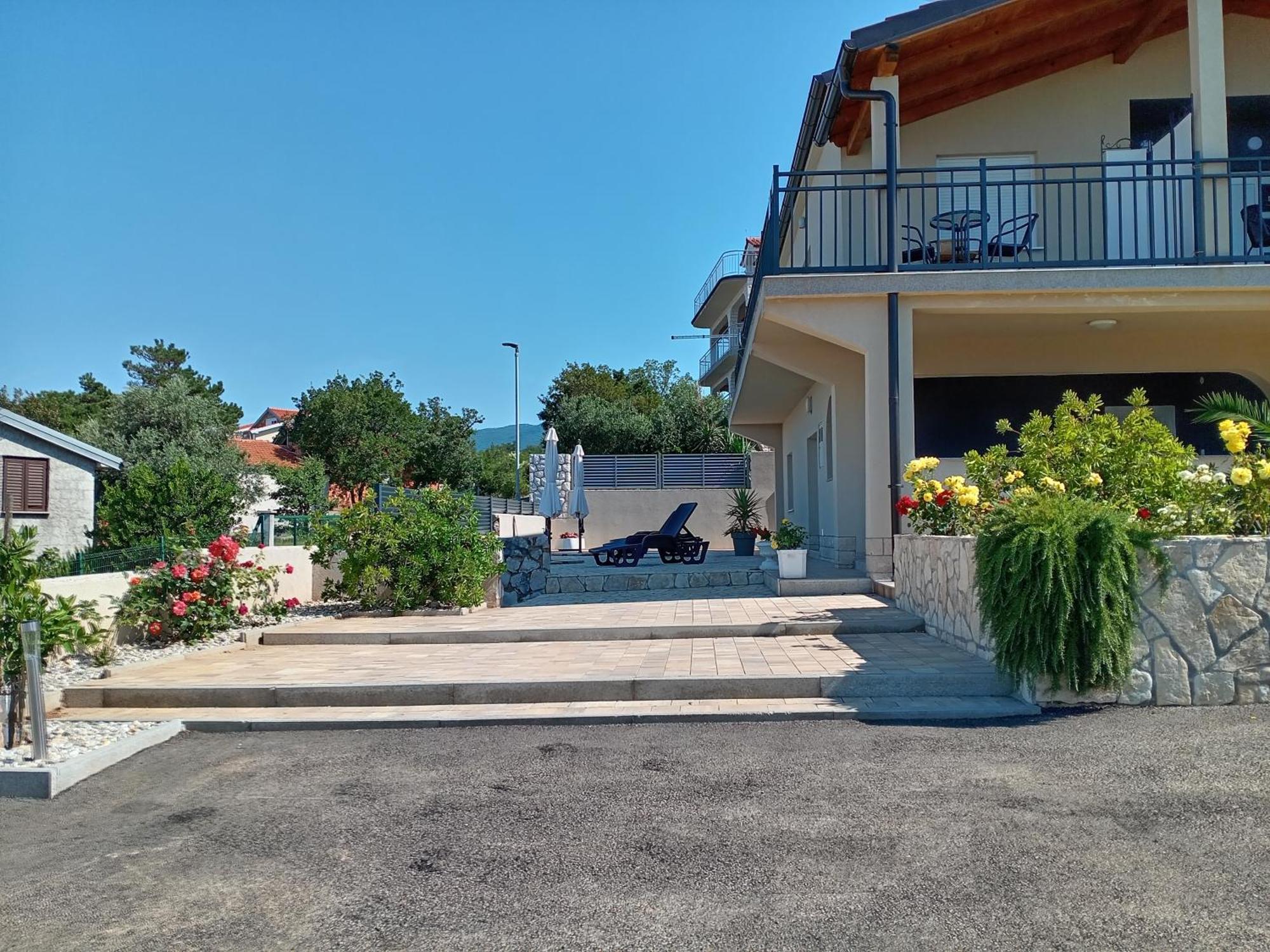 Apartmani Suzana Crikvenica Exterior foto